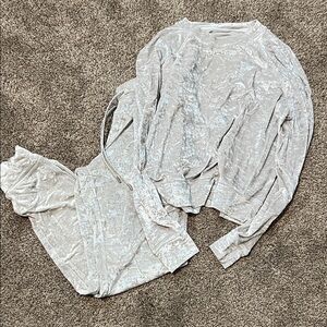 Lululemon velvet set